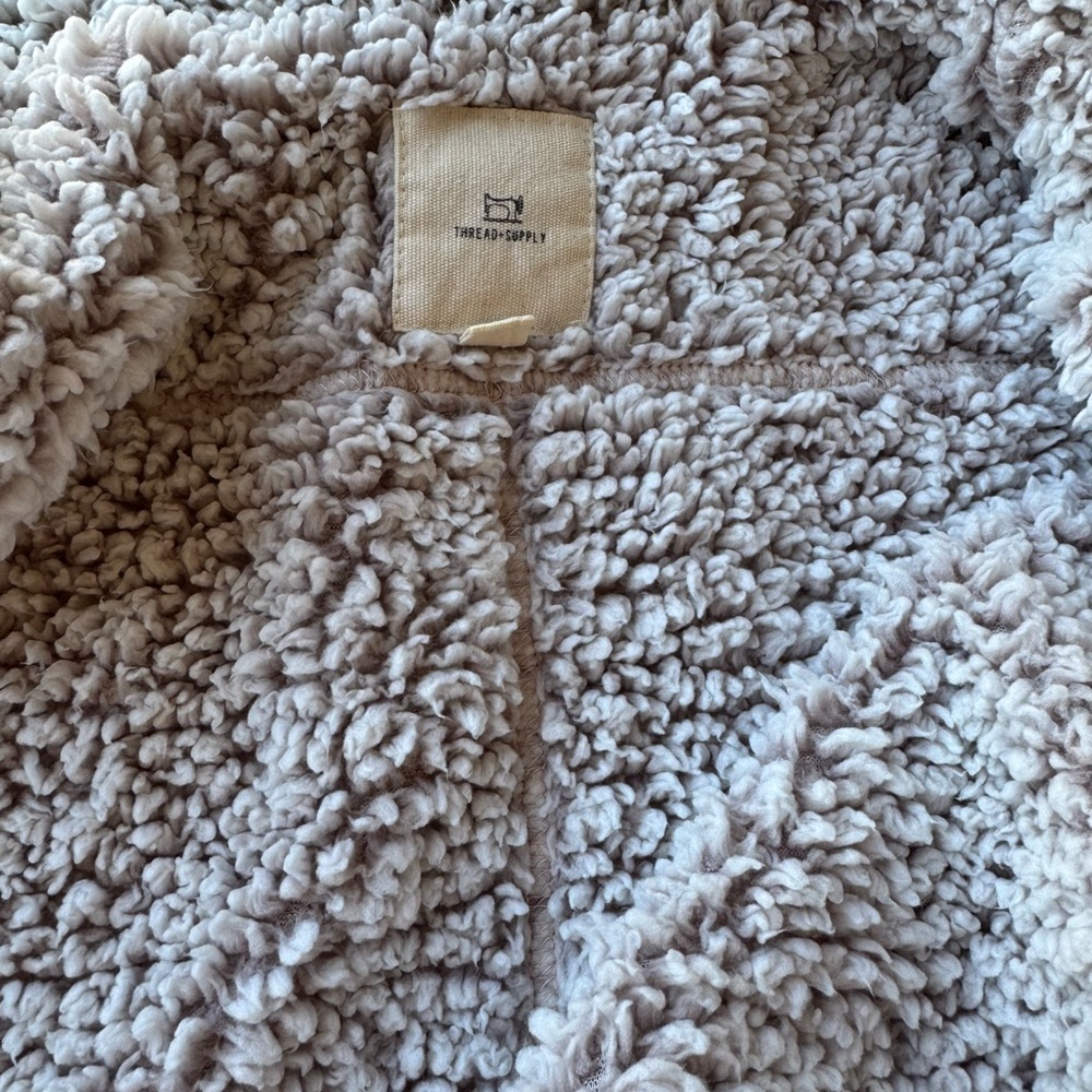 Thread & Supply Sherpa Zip Vest - Picture 5 of 6